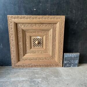 Hand-Carved Teak Wood Wall Panel – Traditional Floral Jaali Design