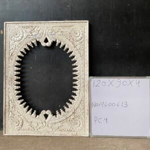 Vintage Carved Wooden Jharokha Frame – Distressed White | 120 x 90 cm